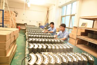 贝博app体育客服:长江有色金属网